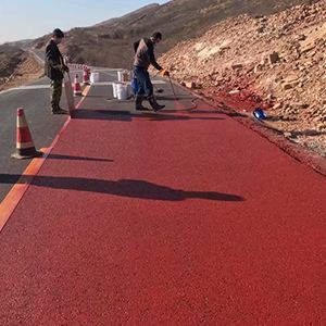 乐至一是彩钢瓦喷漆翻新,地面喷涂